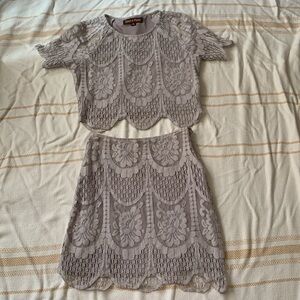 Dance & Marvel 2-Piece Floral Lacy Skirt Set Size Small